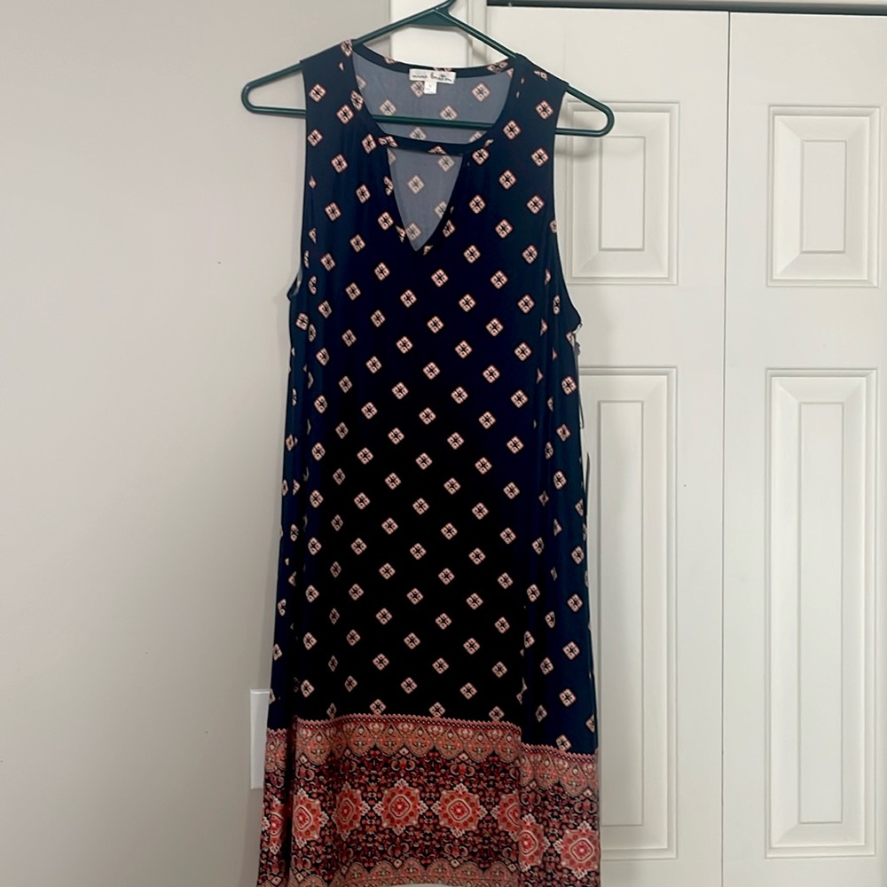 NWT Nine Britton knee length dress Size L